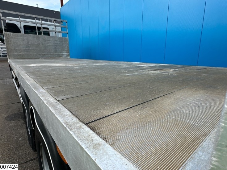 Renault Kerax 370 Dxi