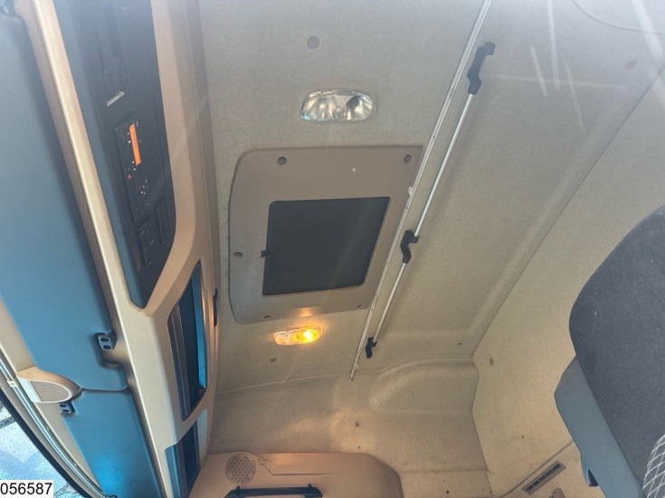 Mercedes Actros 1845