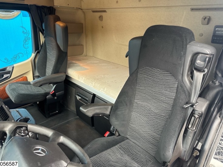 Mercedes Actros 1845