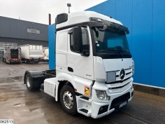 Mercedes Actros 1845