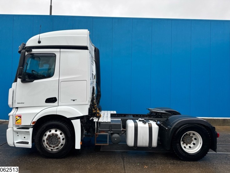 Mercedes Actros 1845