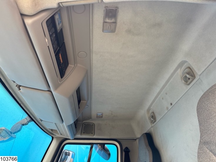 Volvo FL 250