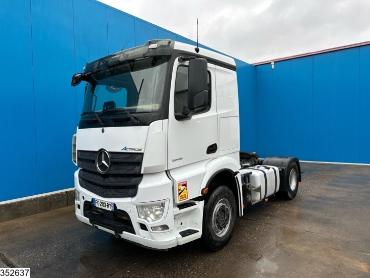 Mercedes Actros 1845
