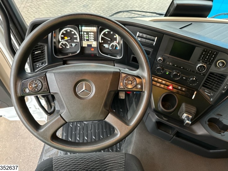Mercedes Actros 1845