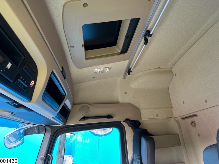 Mercedes Actros 1848