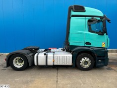 Mercedes Actros 1848