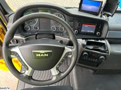 MAN TGX 18 400
