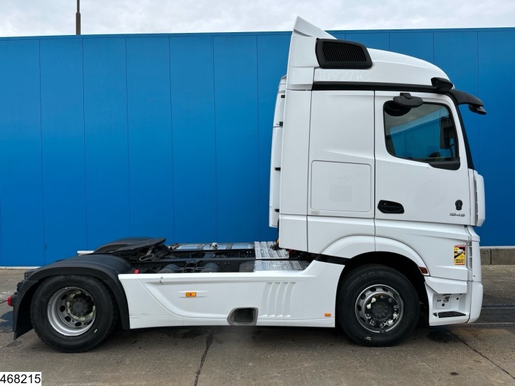 Mercedes Actros 1845