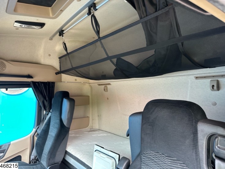 Mercedes Actros 1845