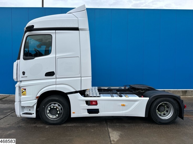 Mercedes Actros 1845