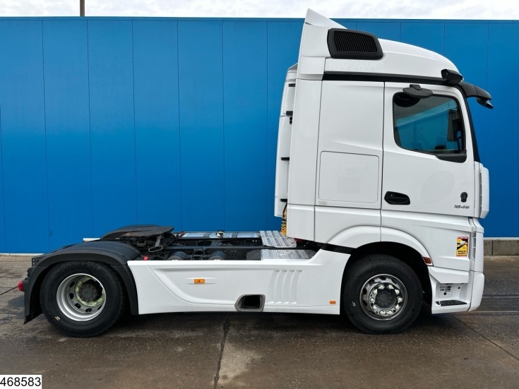 Mercedes Actros 1845