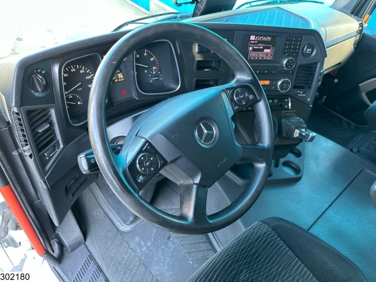 Mercedes Actros 3241
