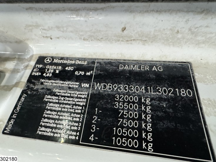 Mercedes Actros 3241