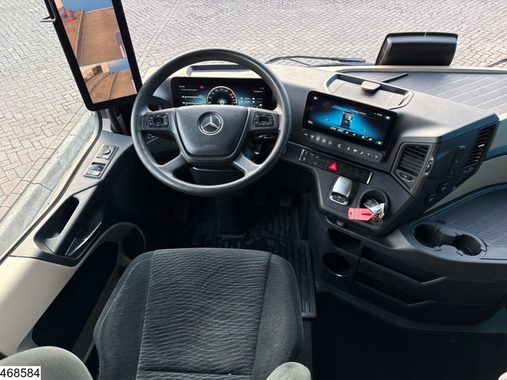 Mercedes Actros 1845