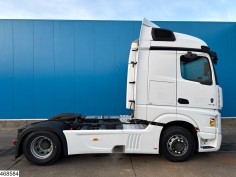 Mercedes Actros 1845