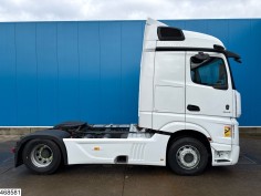 Mercedes Actros 1845