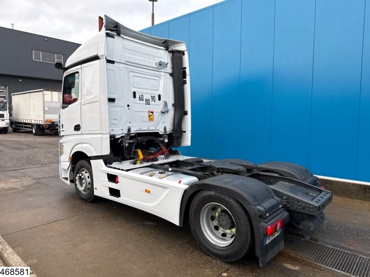 Mercedes Actros 1845