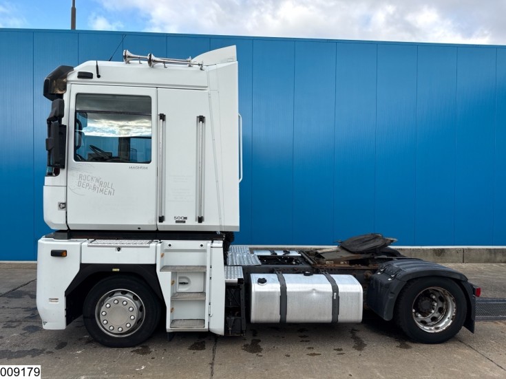 Renault AE Magnum 500 Dxi