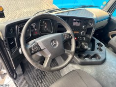 Mercedes Actros 1843