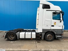 Mercedes Actros 1844