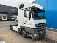 Mercedes Actros 1844