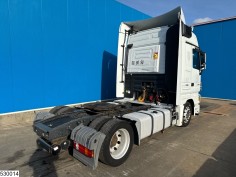 Mercedes Actros 1846