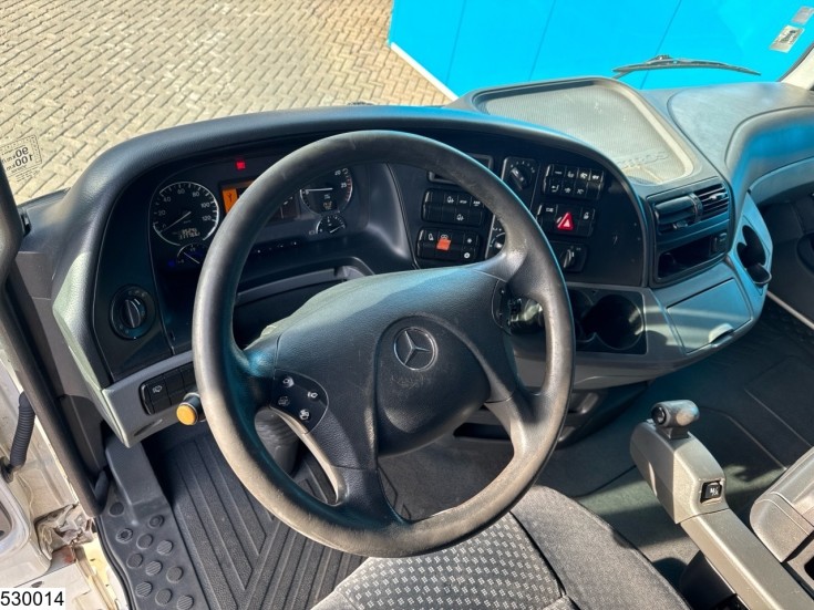 Mercedes Actros 1846