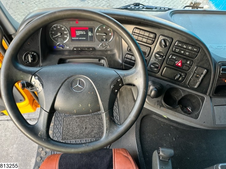 Mercedes Actros 2860