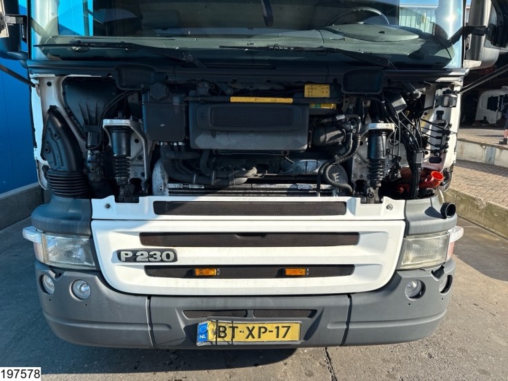 Scania P 230