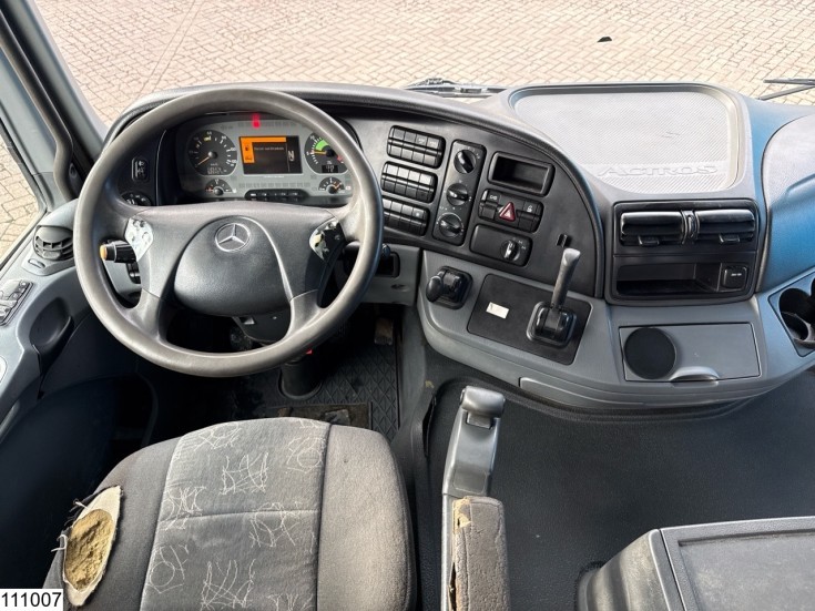 Mercedes Actros 3346