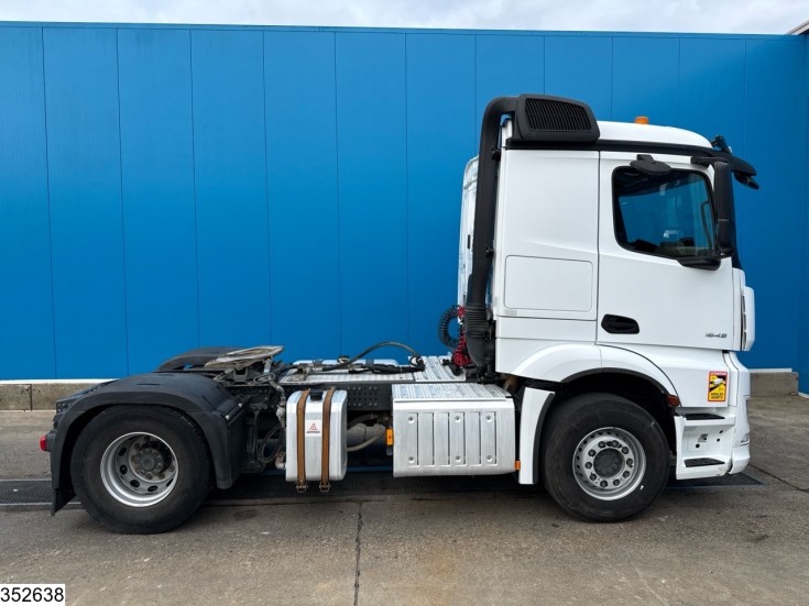 Mercedes Actros 1845