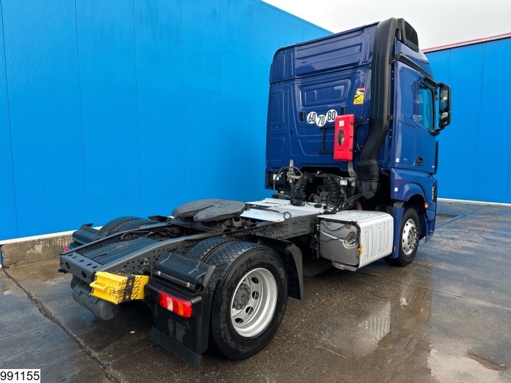 Mercedes Actros 1843