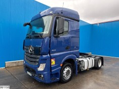 Mercedes Actros 1843