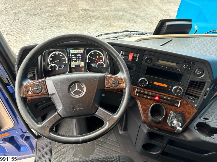 Mercedes Actros 1843