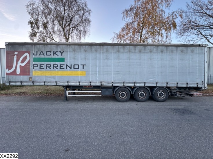 Fruehauf Tautliner
