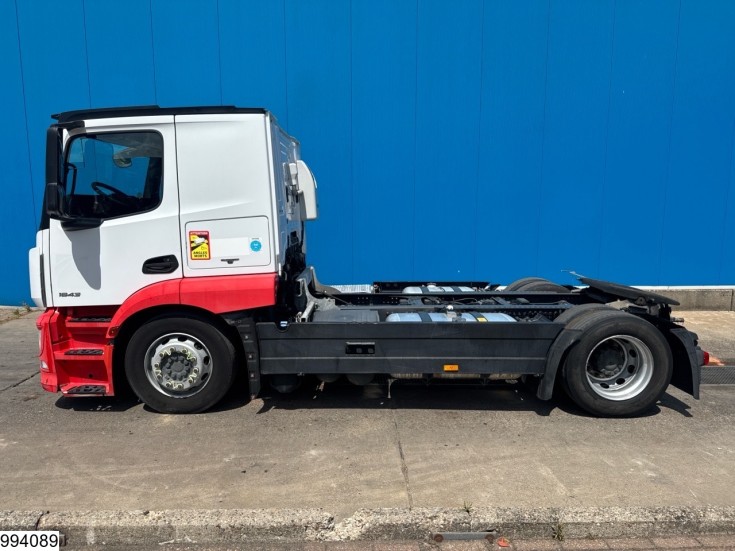 Mercedes Actros 1843