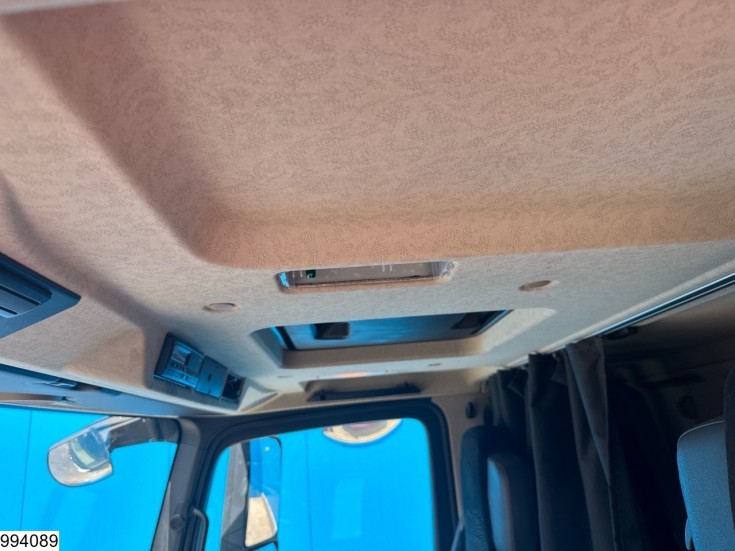 Mercedes Actros 1843