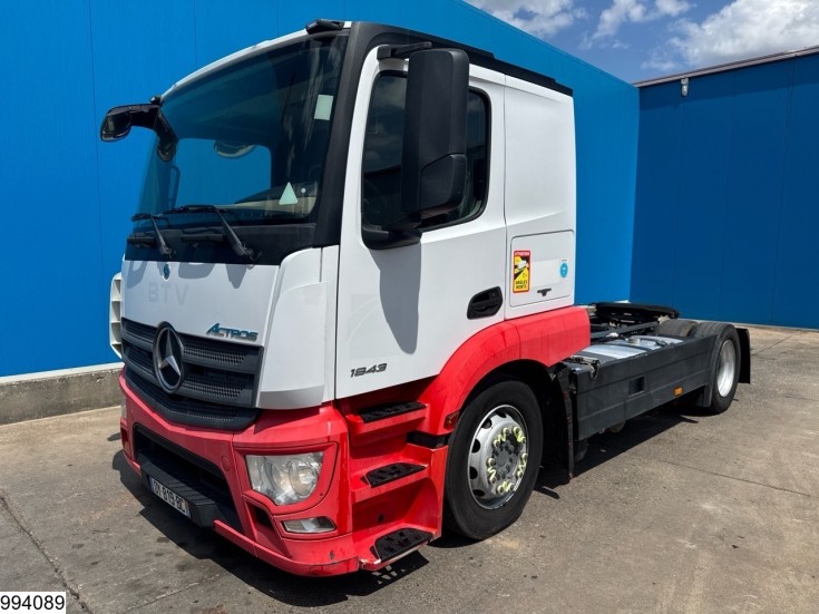 Mercedes Actros 1843