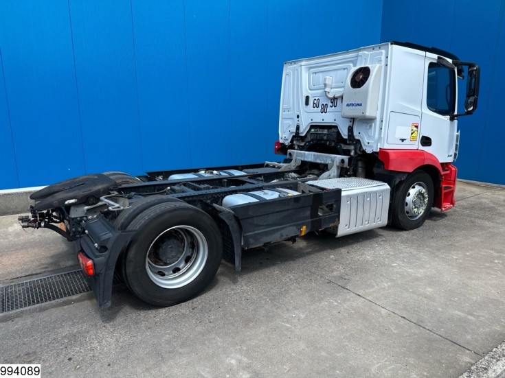 Mercedes Actros 1843