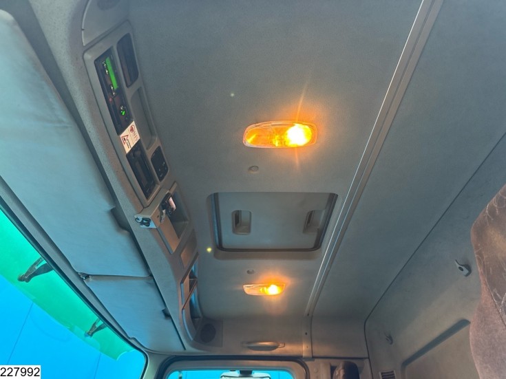 Mercedes Actros 2532