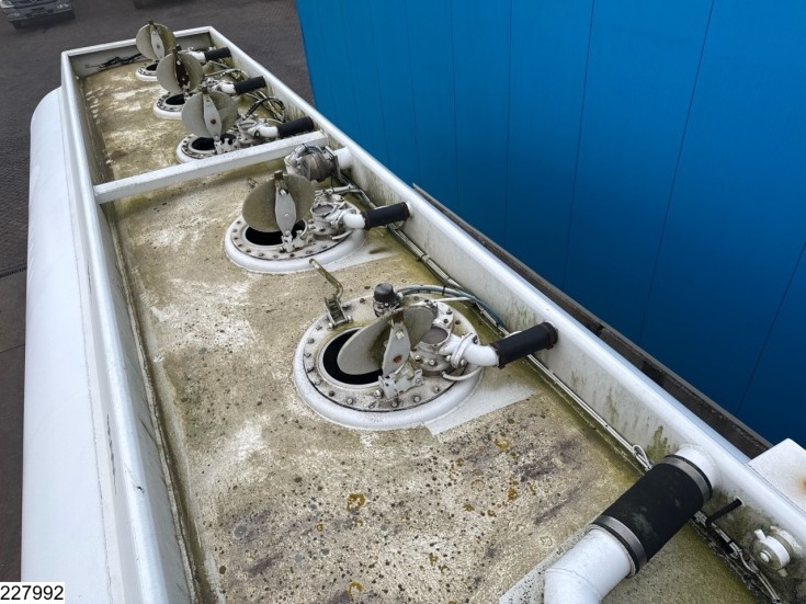 Mercedes Actros 2532