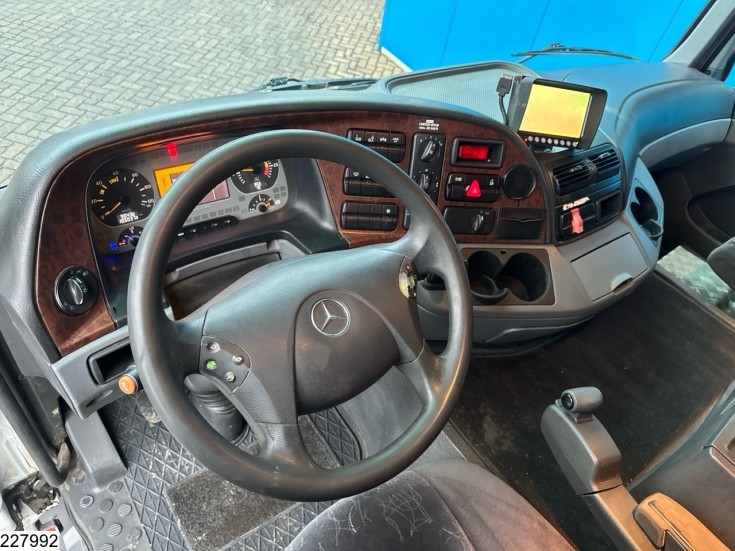 Mercedes Actros 2532