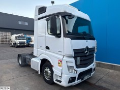 Mercedes Actros 1845