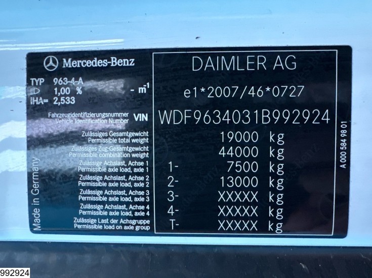 Mercedes Actros 1845