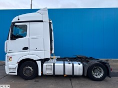 Mercedes Actros 1845