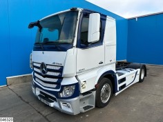 Mercedes Actros 1845
