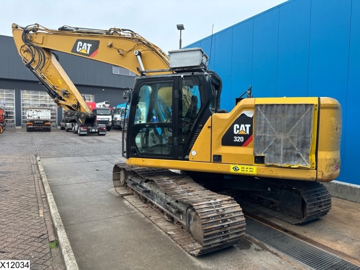 Caterpillar 320 07B