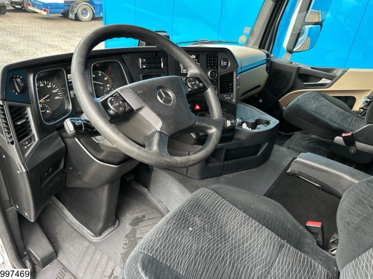 Mercedes Actros 1842