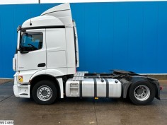 Mercedes Actros 1842