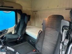 Mercedes Actros 1848